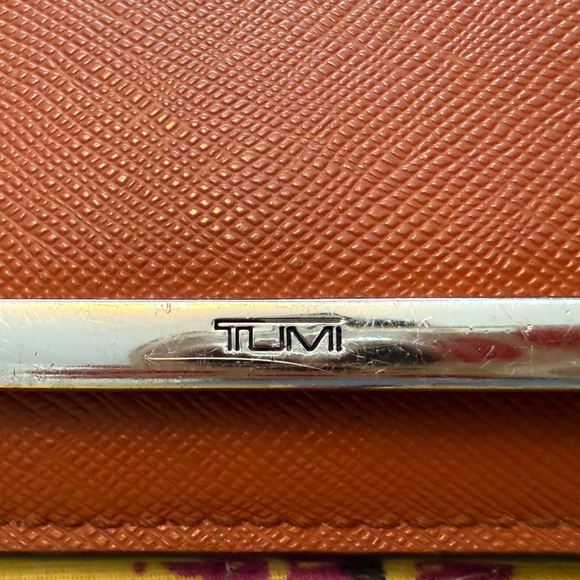 Tumi Snap Flap Travel Card Holder Wallet Burnt Orange - Picture 3 of 6